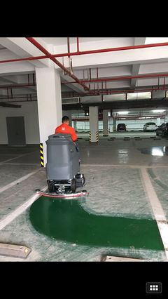 廣西工廠駕駛式洗地機